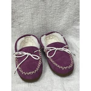 Old Friend Women's Purple Suede Faux Wool Lined Slippers Size 9 #58609